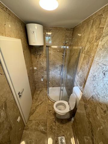 Cozy Flat Near Tivoli Park With Free Parking Lägenhet Ljubljana Exteriör bild