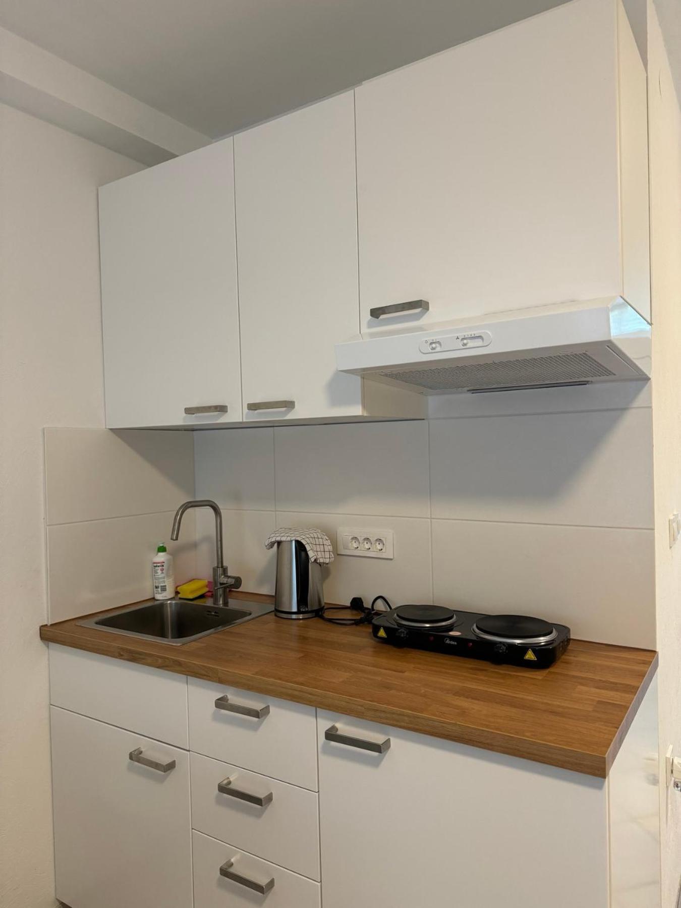 Cozy Flat Near Tivoli Park With Free Parking Lägenhet Ljubljana Exteriör bild